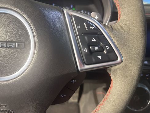 Used 2022 Chevrolet Camaro ZL1 image 24