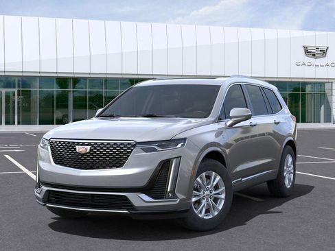 New 2025 Cadillac XT6 Luxury image 6