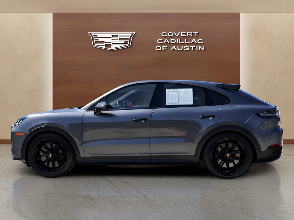 Used 2024 Porsche Cayenne Turbo GT AWD/4WD image 2