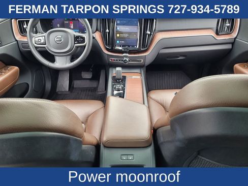 Certified 2023 Volvo XC60 B5 Plus w/ Climate Package image 17