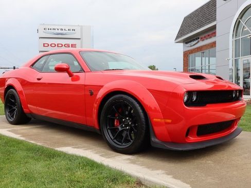 Used 2022 Dodge Challenger SRT Hellcat Redeye image 3