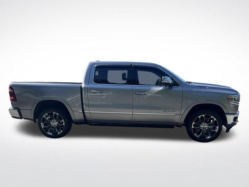 Used 2019 RAM 1500 Limited AWD/4WD image 3