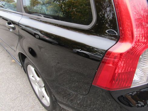 Used 2008 Volvo V50 2.4i image 4