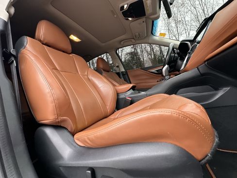 Used 2021 Subaru Legacy Touring XT image 34