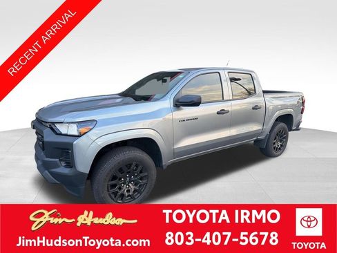 Used 2025 Chevrolet Colorado W/T w/ WT Custom Package image 1