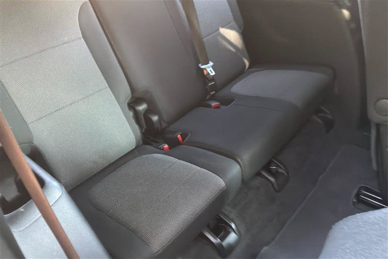 Used 2019 Chevrolet Traverse LT FWD image 35