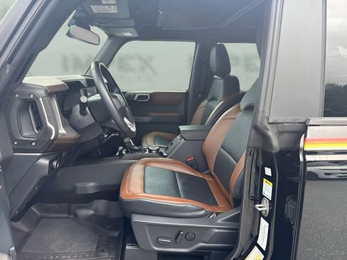 Used 2023 Ford Bronco Outer Banks AWD/4WD image 6