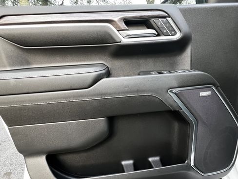 Used 2024 Chevrolet Silverado 1500 LTZ w/ Technology Package image 13