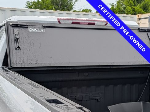 Used 2023 GMC Sierra 1500 AT4 w/ Technology Package AWD/4WD image 18