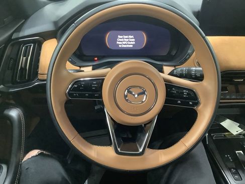 Certified 2025 MAZDA CX-70 3.3 Turbo S w/ Premium Plus image 9