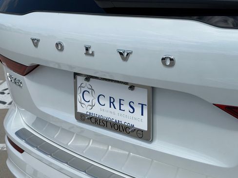 New 2026 Volvo XC60 T8 Ultra w/ Protection Package Premier AWD/4WD image 7