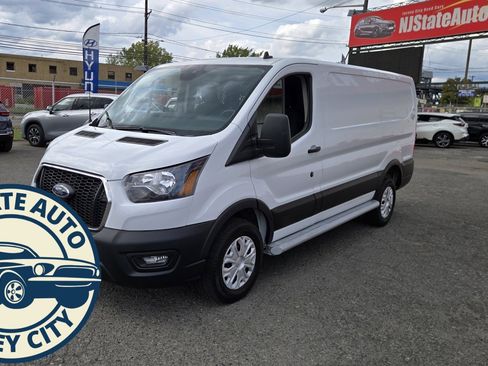 Used 2023 Ford Transit 250 Low Roof w/ Exterior Upgrade Package image 3