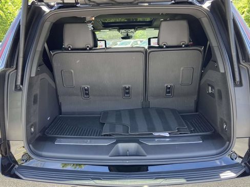 Certified 2025 Cadillac Escalade Sport AWD/4WD image 11