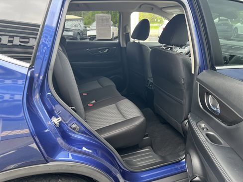 Used 2020 Nissan Rogue SV AWD/4WD image 9