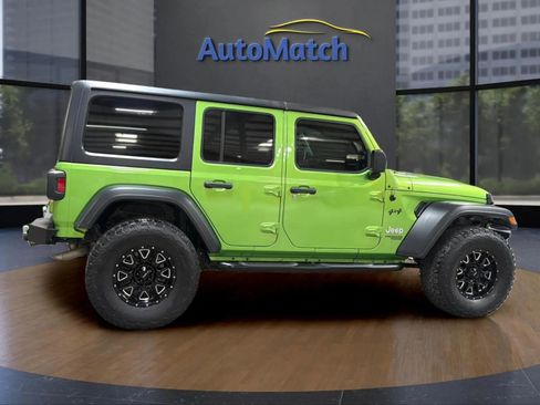 Used 2019 Jeep Wrangler Unlimited Sport S AWD/4WD image 12