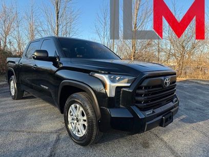 Used 2022 Toyota Tundra SR5 w/ SR5 Premium Package