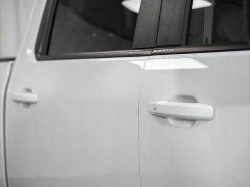 Used 2025 Chevrolet Silverado 2500 LT w/ Trail Boss Package image 17