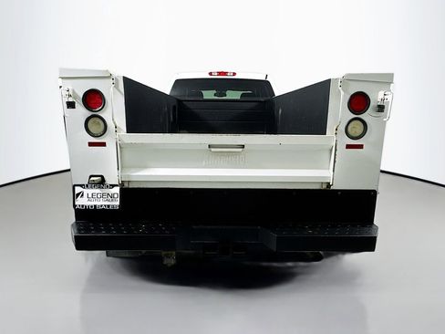 Used 2011 Chevrolet Silverado 3500 LT AWD/4WD image 5