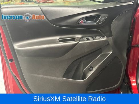Used 2018 Chevrolet Equinox LT FWD image 15