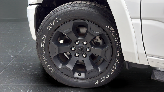 Used 2025 RAM 1500 Big Horn AWD/4WD image 33