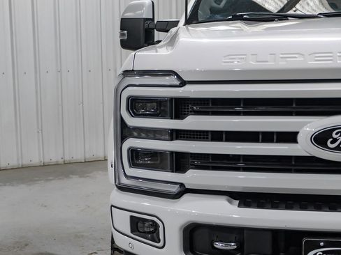 Used 2024 Ford F350 Limited w/ FX4 Off-Road Package AWD/4WD image 51