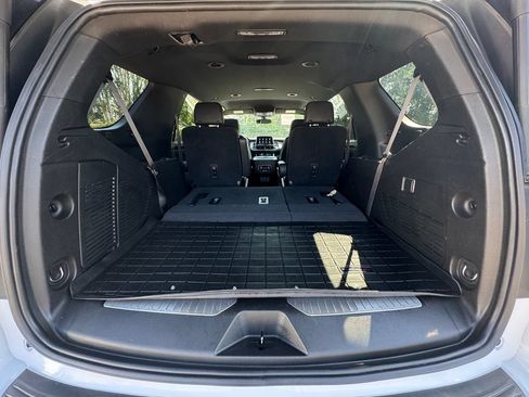 Used 2021 Chevrolet Tahoe Z71 AWD/4WD image 11