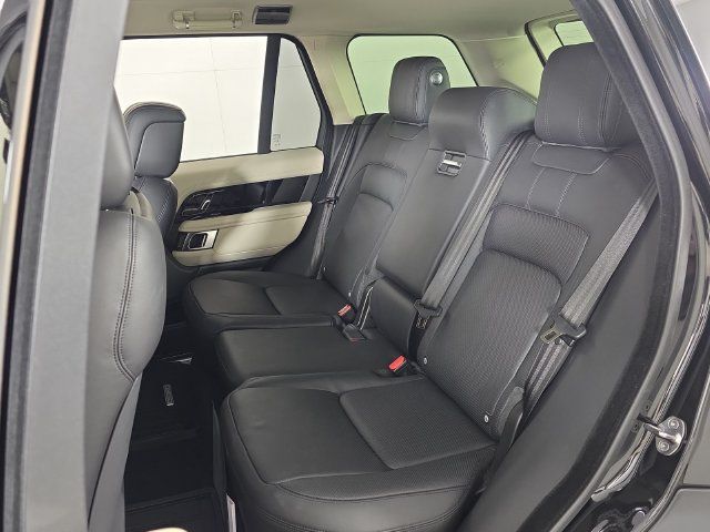 Used 2020 Land Rover Range Rover HSE AWD/4WD image 28