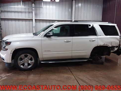 Used 2015 Chevrolet Tahoe LTZ image 3