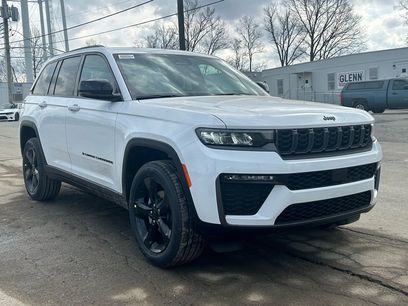 New 2026 Jeep Grand Cherokee Limited w/ Limited Altitude Package