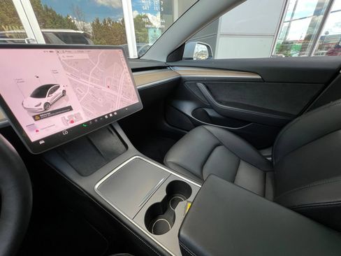 Used 2023 Tesla Model 3 Long Range AWD/4WD image 9