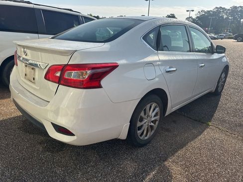 Used 2017 Nissan Sentra S w/ S Style Package FWD image 3