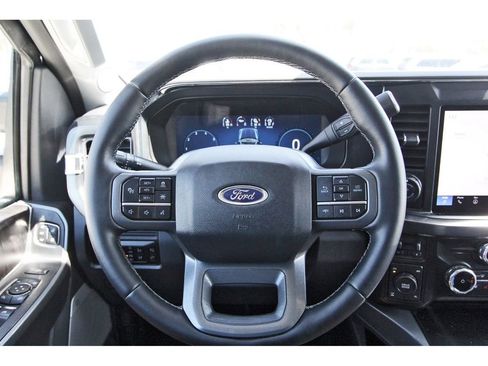 Certified 2025 Ford F250 Lariat w/ Lariat Ultimate Package image 14