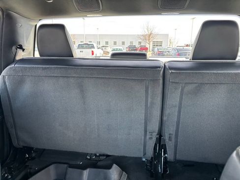 Used 2024 RAM 1500 Laramie AWD/4WD image 33