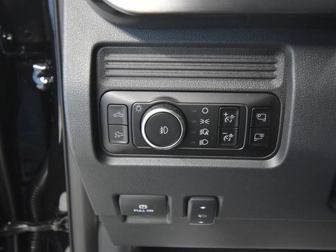 New 2025 Ford F250 Lariat w/ Lariat Ultimate Package image 7