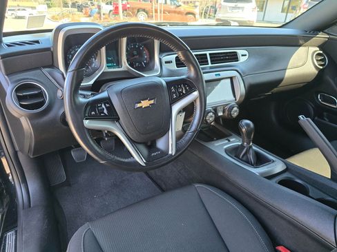 Used 2013 Chevrolet Camaro SS image 13