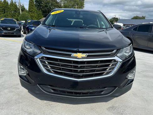Used 2020 Chevrolet Equinox LT image 2