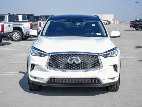 Used 2021 INFINITI QX50 Luxe FWD image 2