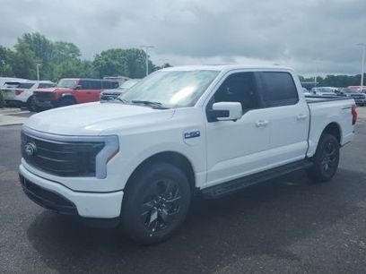 New 2025 Ford F150 Lightning Lariat