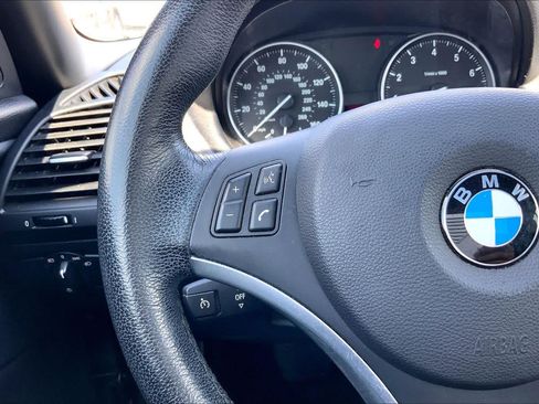 Used 2009 BMW 135i Convertible RWD image 20