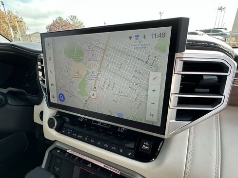 Used 2025 Toyota Sequoia Capstone image 14