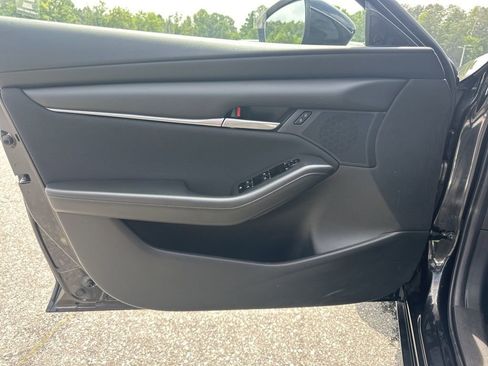 Used 2024 MAZDA MAZDA3 s image 22