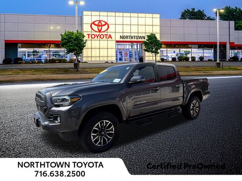 Used 2022 Toyota Tacoma TRD Sport AWD/4WD image 1