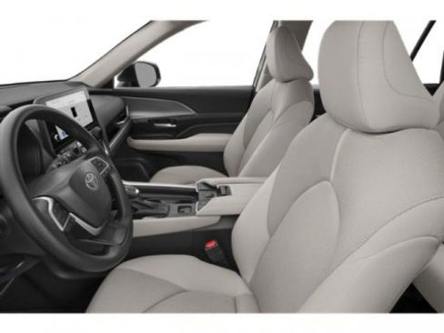 New 2026 Toyota Grand Highlander LE image 11