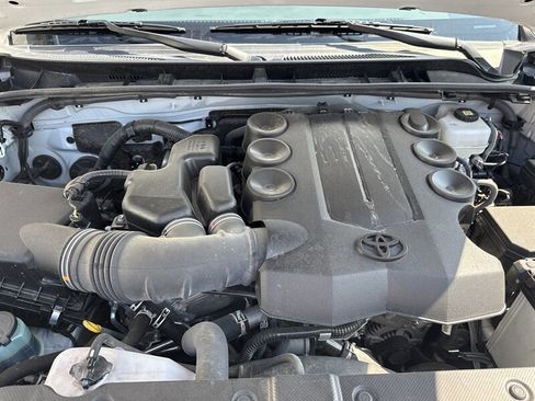 Used 2024 Toyota 4Runner TRD Off-Road image 27