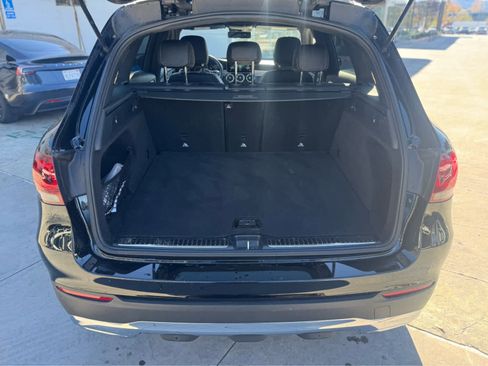 Used 2022 Mercedes-Benz GLC 300 image 10