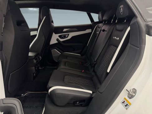 Used 2024 Lamborghini Urus S image 12