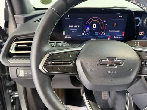 Used 2024 Chevrolet Traverse LT w/ Midnight/Sport Edition FWD image 20