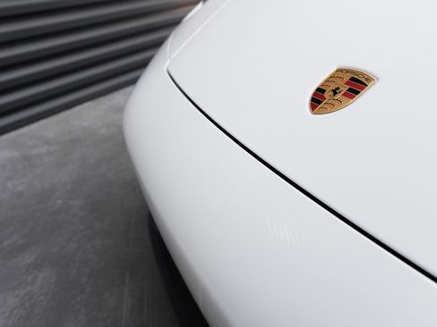 Certified 2026 Porsche 911 Targa 4 GTS AWD/4WD image 42