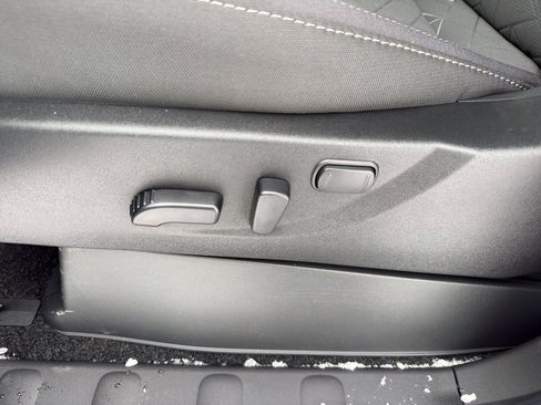 New 2026 Nissan Frontier SV image 15