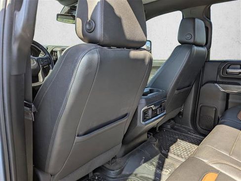 Used 2022 GMC Sierra 2500 AT4 w/ AT4 Preferred Package image 26